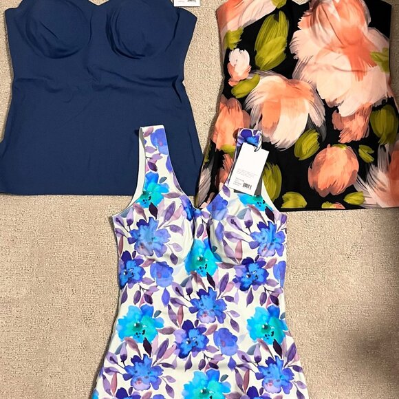 Knix Luxelift adjustable tank top - Picture 2 of 2